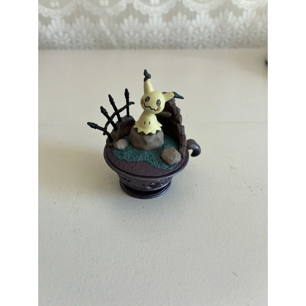 Pokemon Mini Figure: Mimikyu Re-ment Little Night Collection